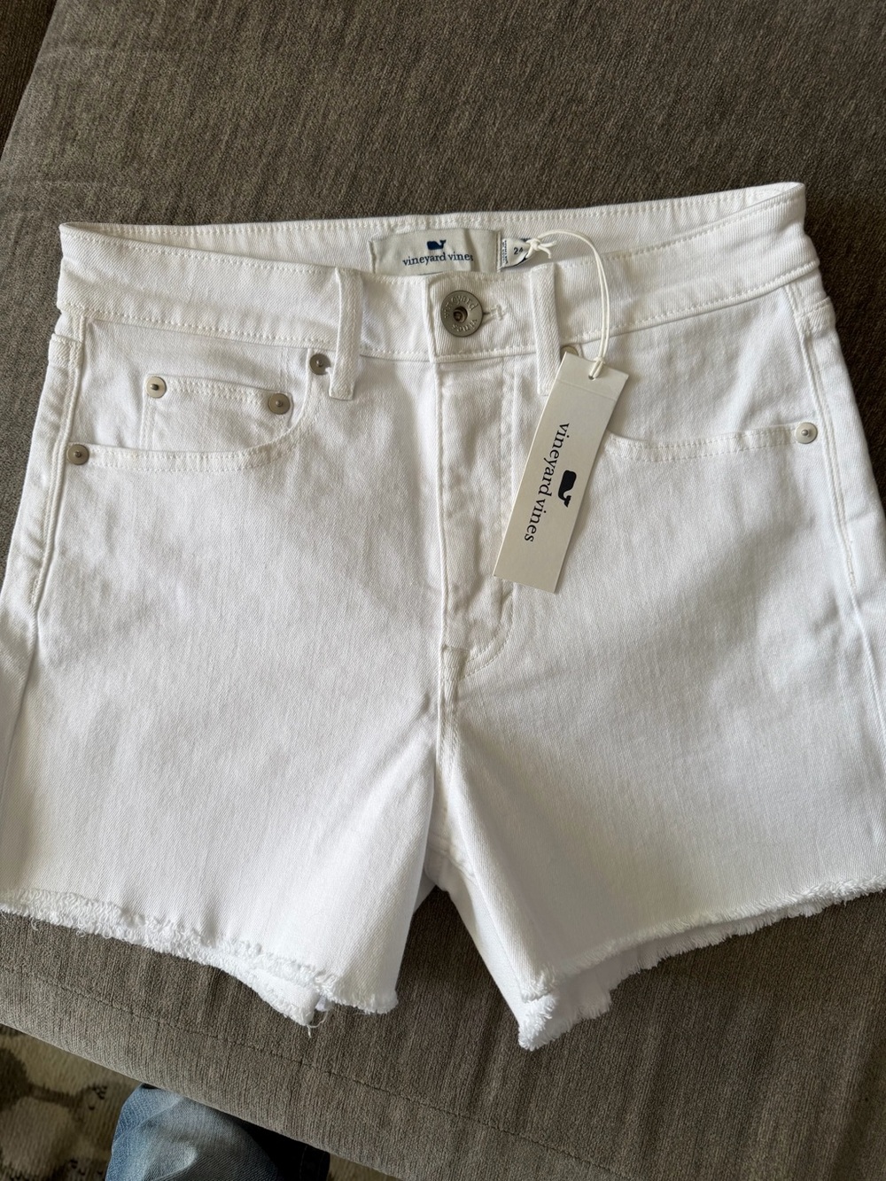 Vineyard Vines White Denim Frayed-Hem Women's Shorts